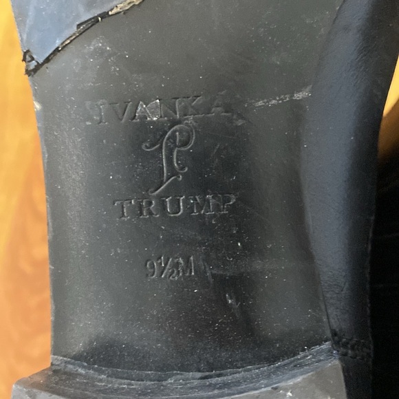 Ivanka Trump Women’s Blank Ankle Booties With Buckle Size 9.5 - Picture 8 of 8